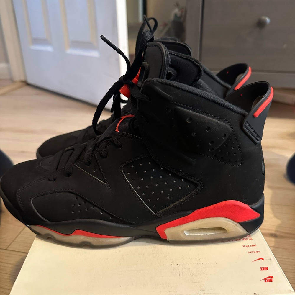 Air Jordan 6 infrared used size 8.5